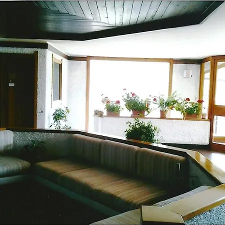 Giomein Edificio I